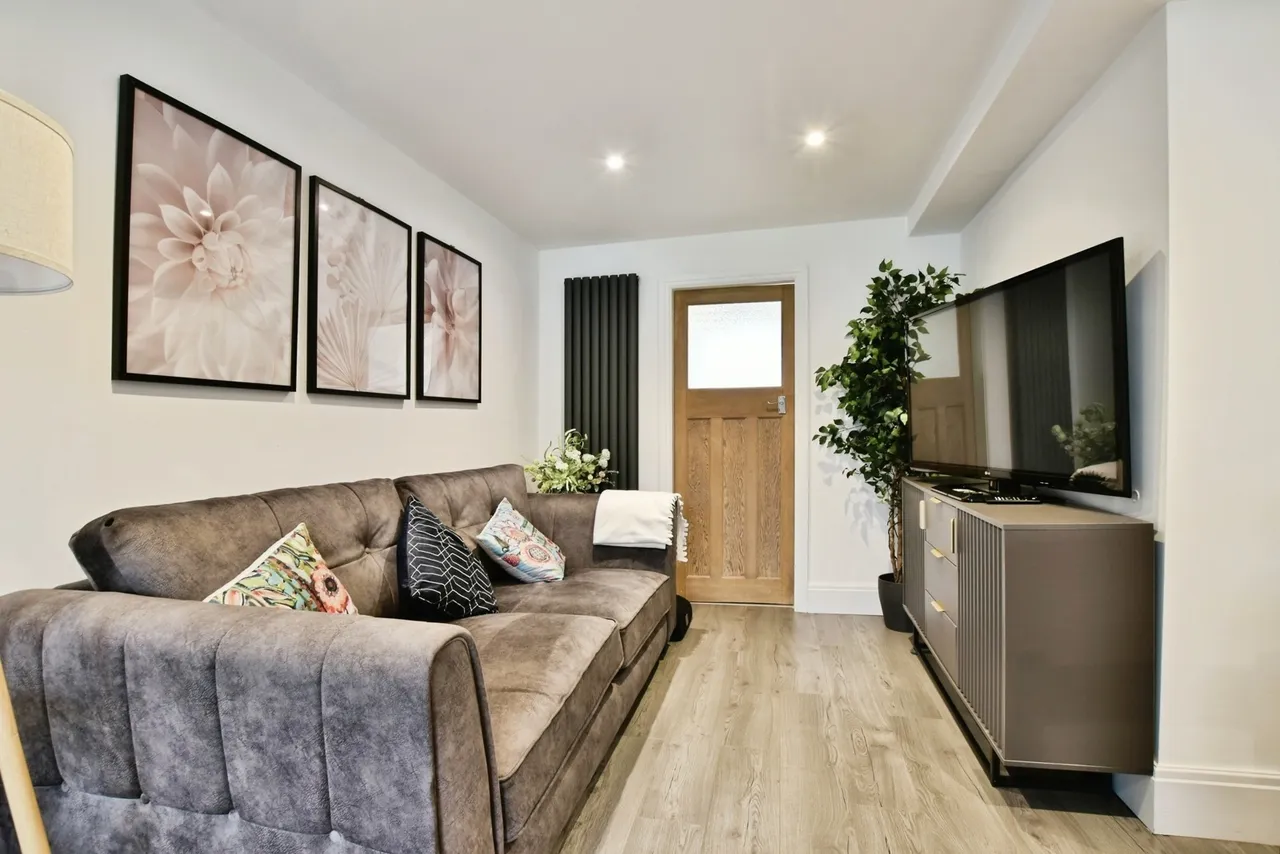 Stanley Drive, Timperley, Altrincham, WA15, photo 19