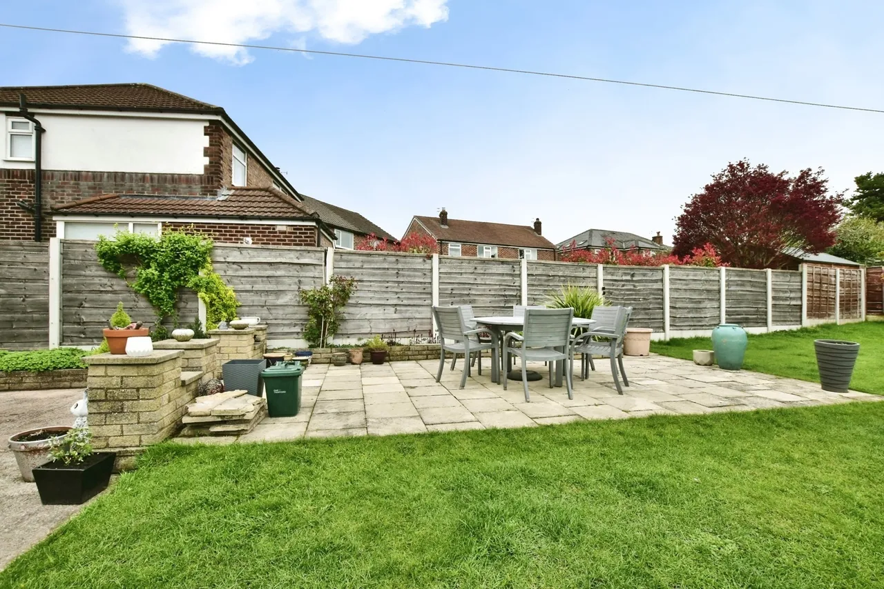 Stanley Drive, Timperley, Altrincham, WA15, photo 26