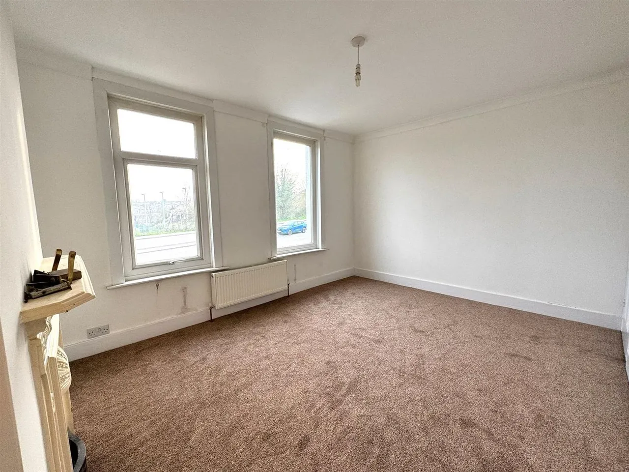 Watling Street, Rochester ME2 3NY, photo 4