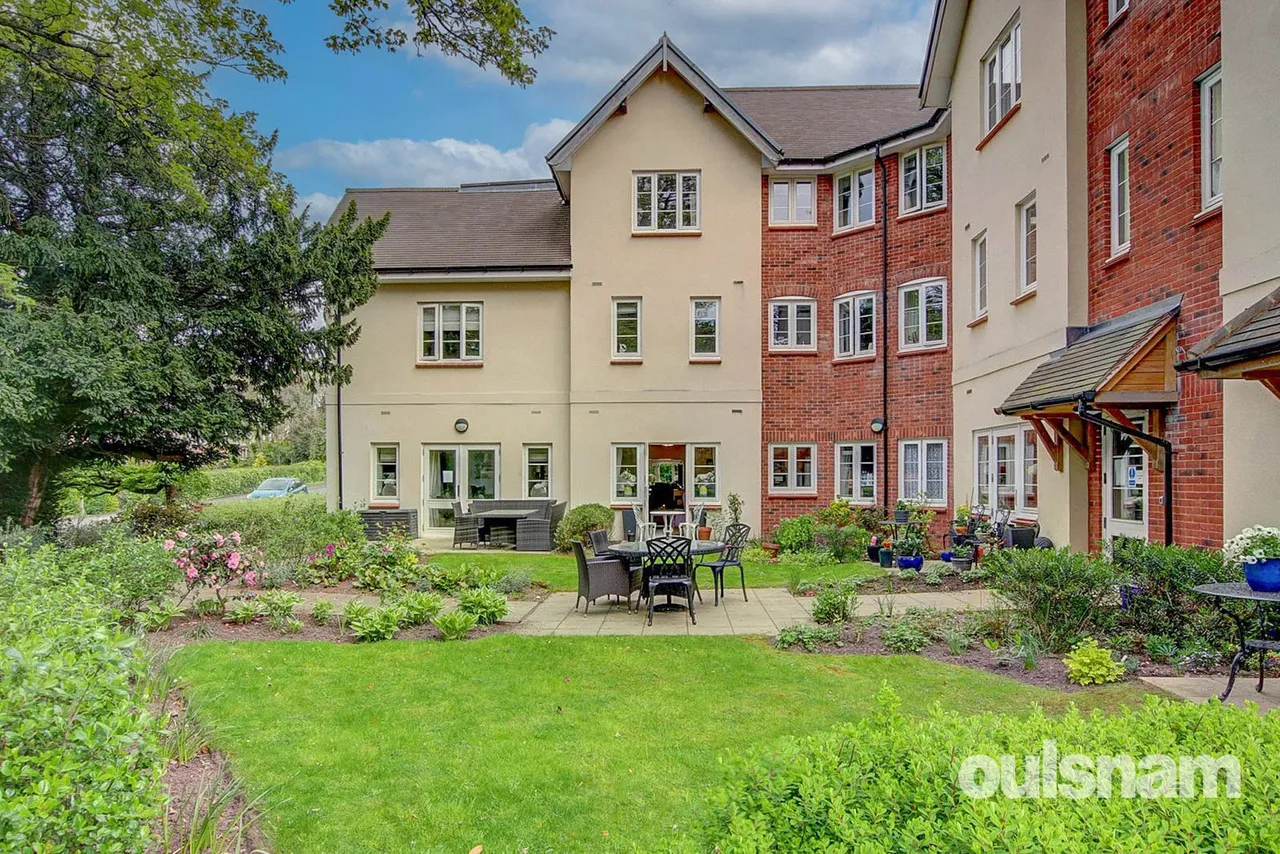 Oak Tree Lane, Bournville, Birmingham, West Midlands, B30 1UB, photo 16