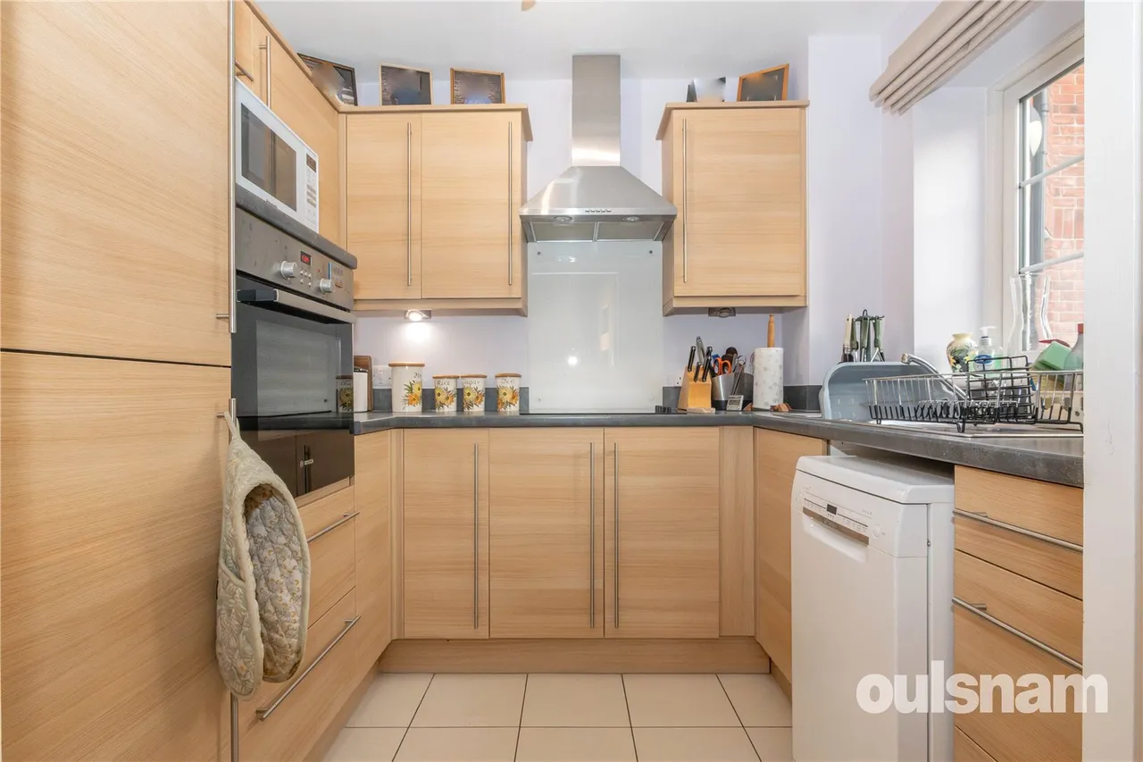 Oak Tree Lane, Bournville, Birmingham, West Midlands, B30 1UB, photo 6