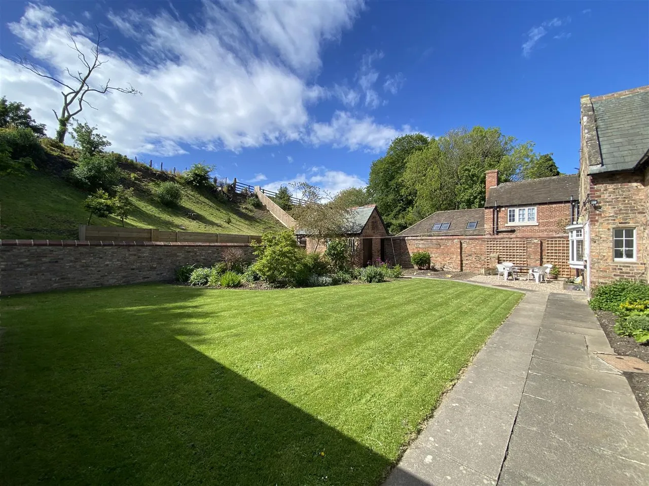 The Old Grammar School, Wycar, photo 27