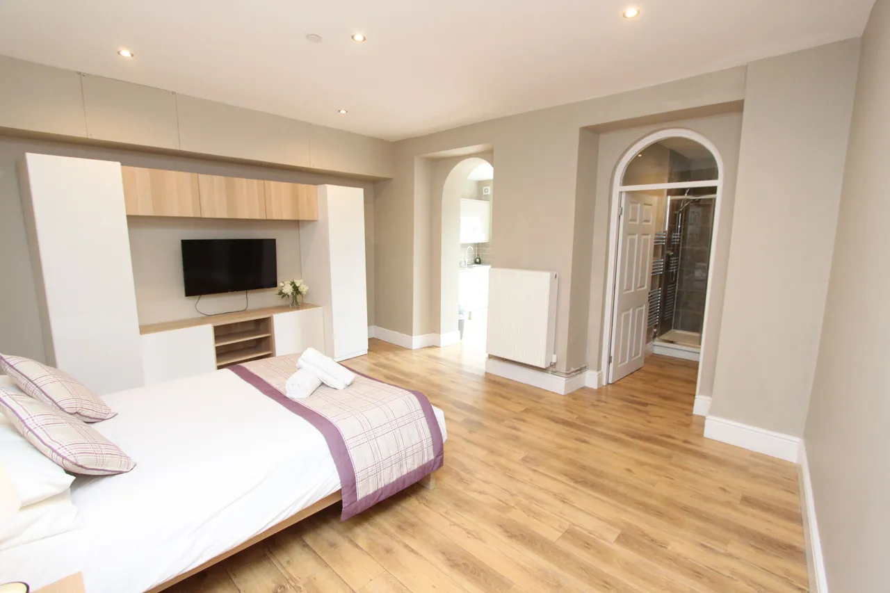 flat to rent, Lower Park Row, Bristol, BS1