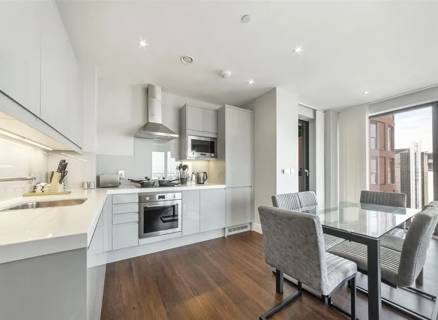 Avalon Point, London, E14, photo 3