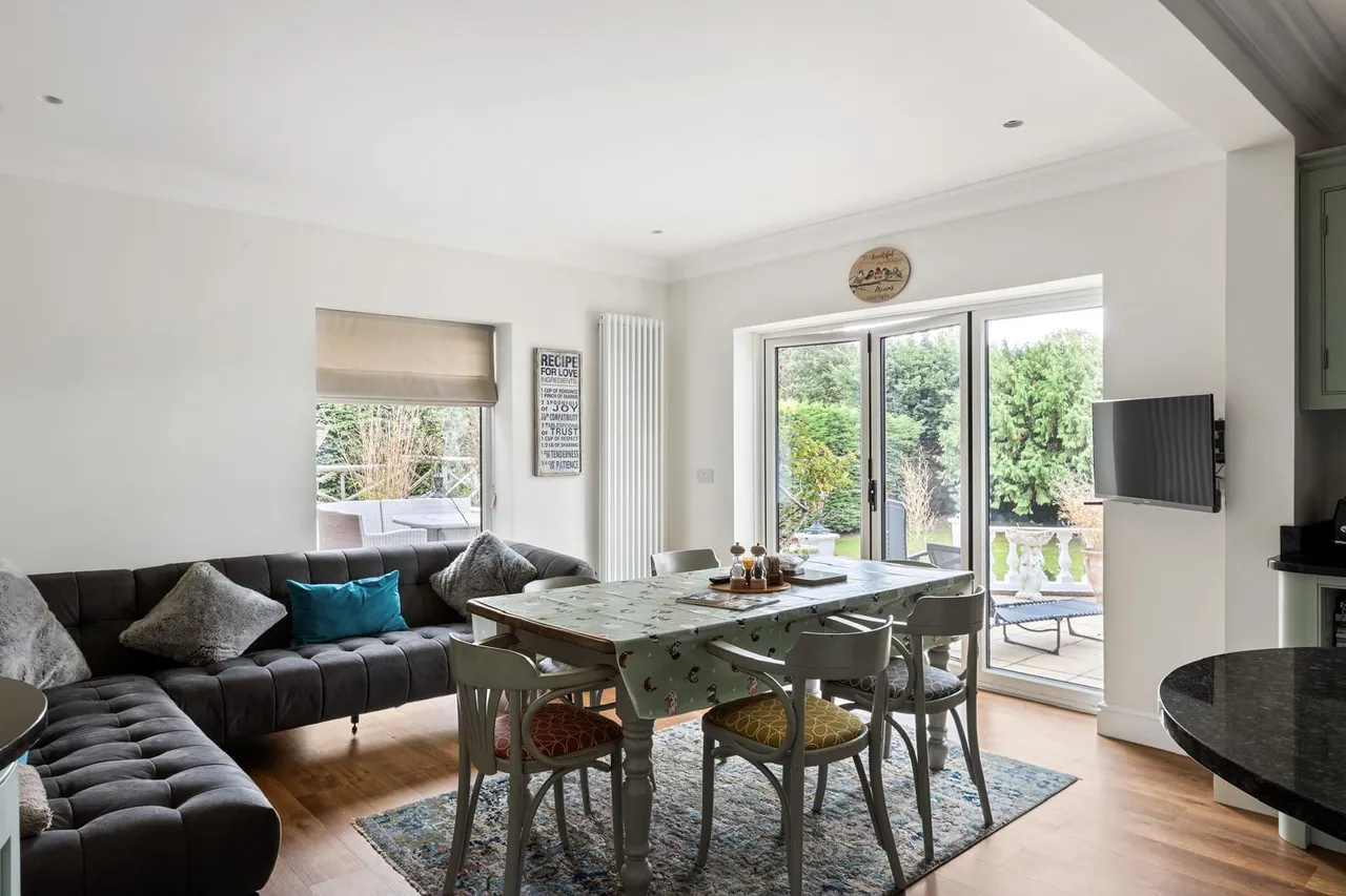 Fryern Road, Pulborough, RH20, photo 6