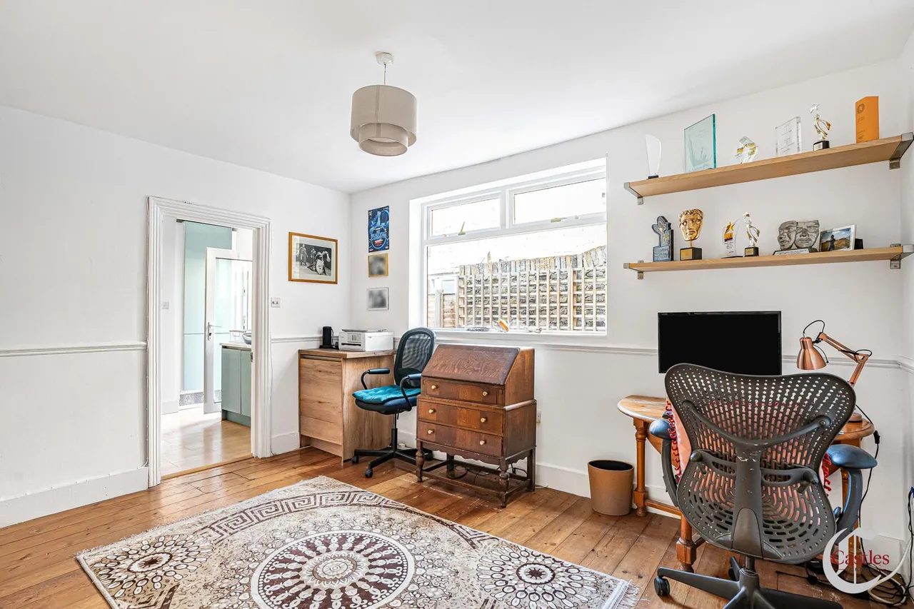 Barrington Road, N8, photo 8