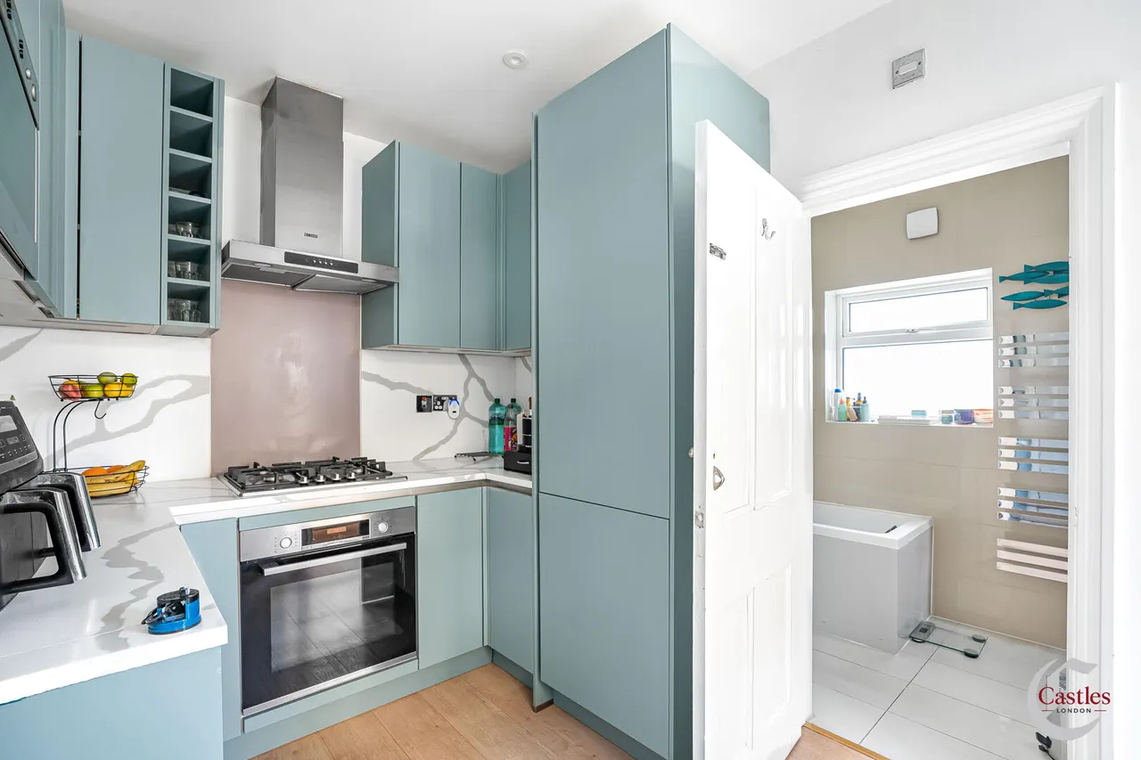 Barrington Road, N8, photo 7