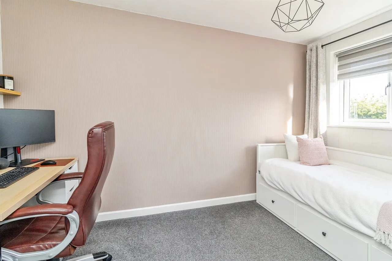 Carina Drive, Leighton Buzzard, LU7, photo 9