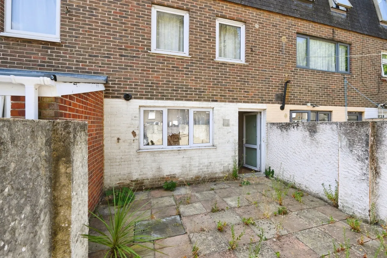 Clydebank Road, Portsmouth, PO2, photo 2