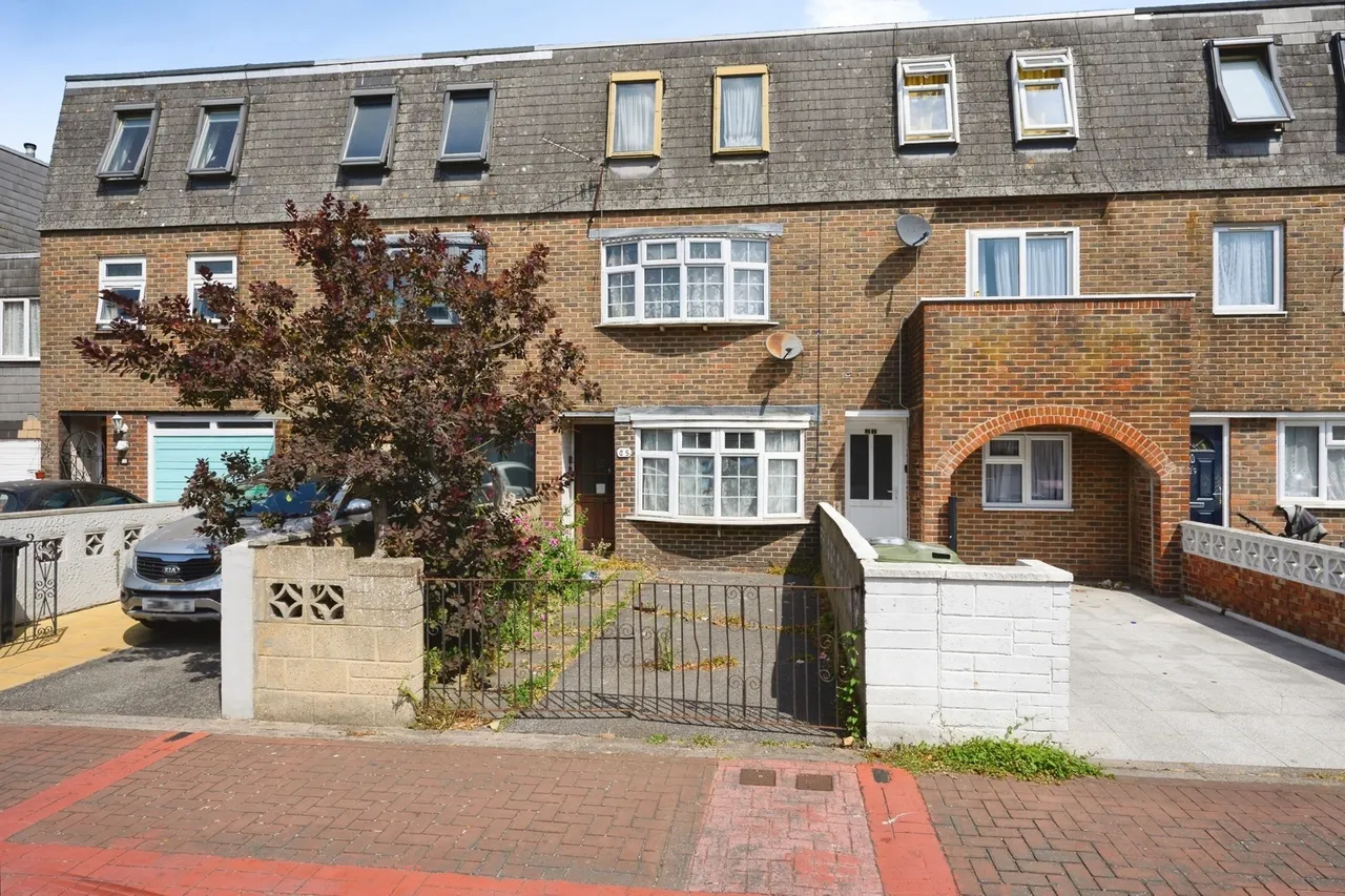 3 bed house for sale, Clydebank Road, Portsmouth, PO2