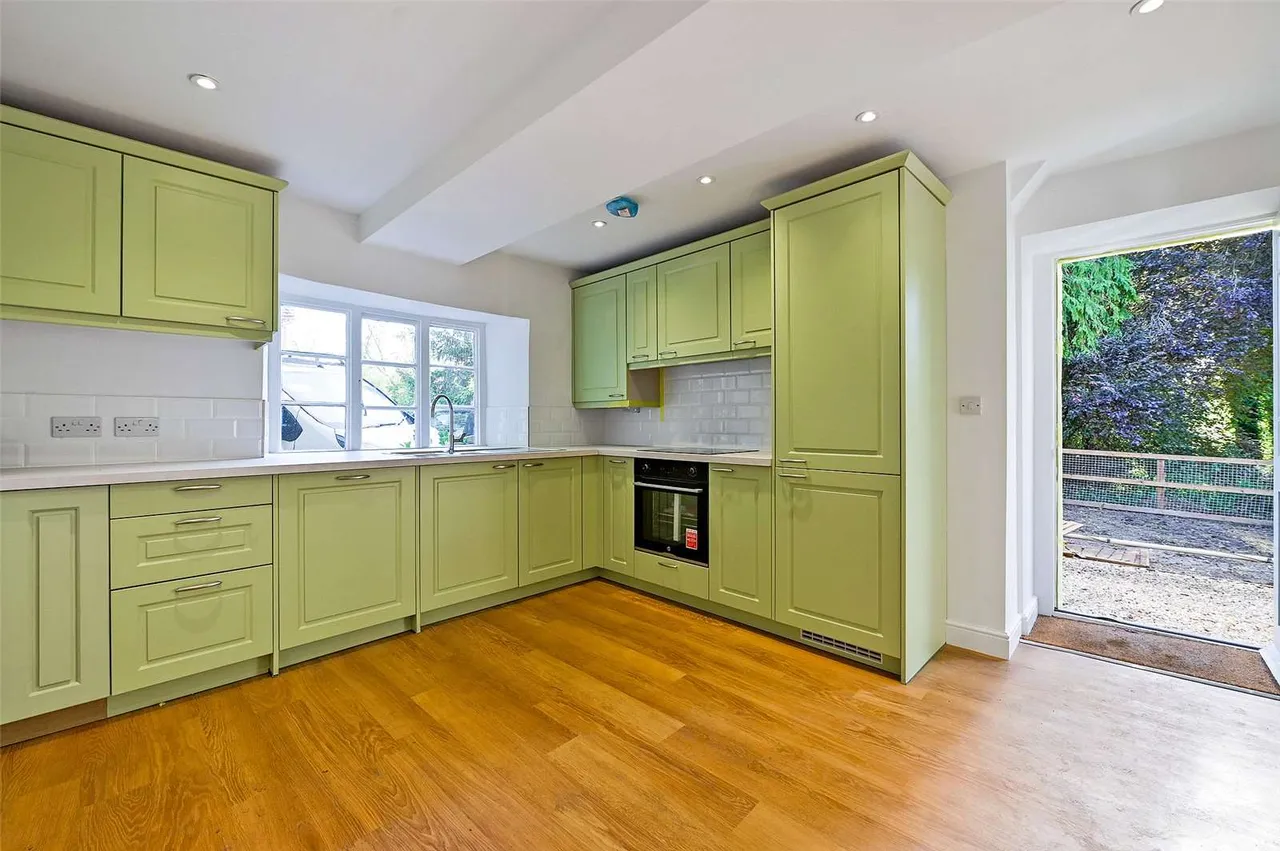 Vineyard Street, Winchcombe, GL54, photo 2