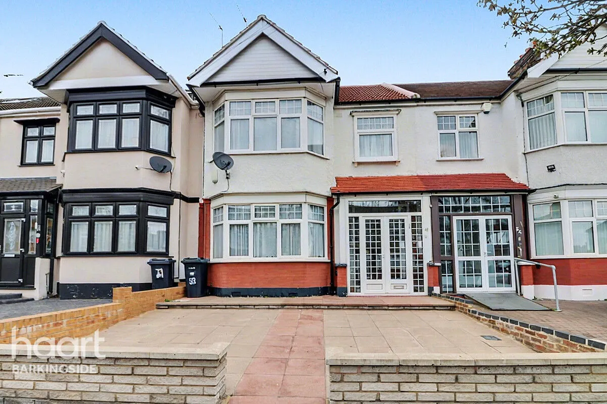 Headley Drive, Gants Hill, IG2, photo 22