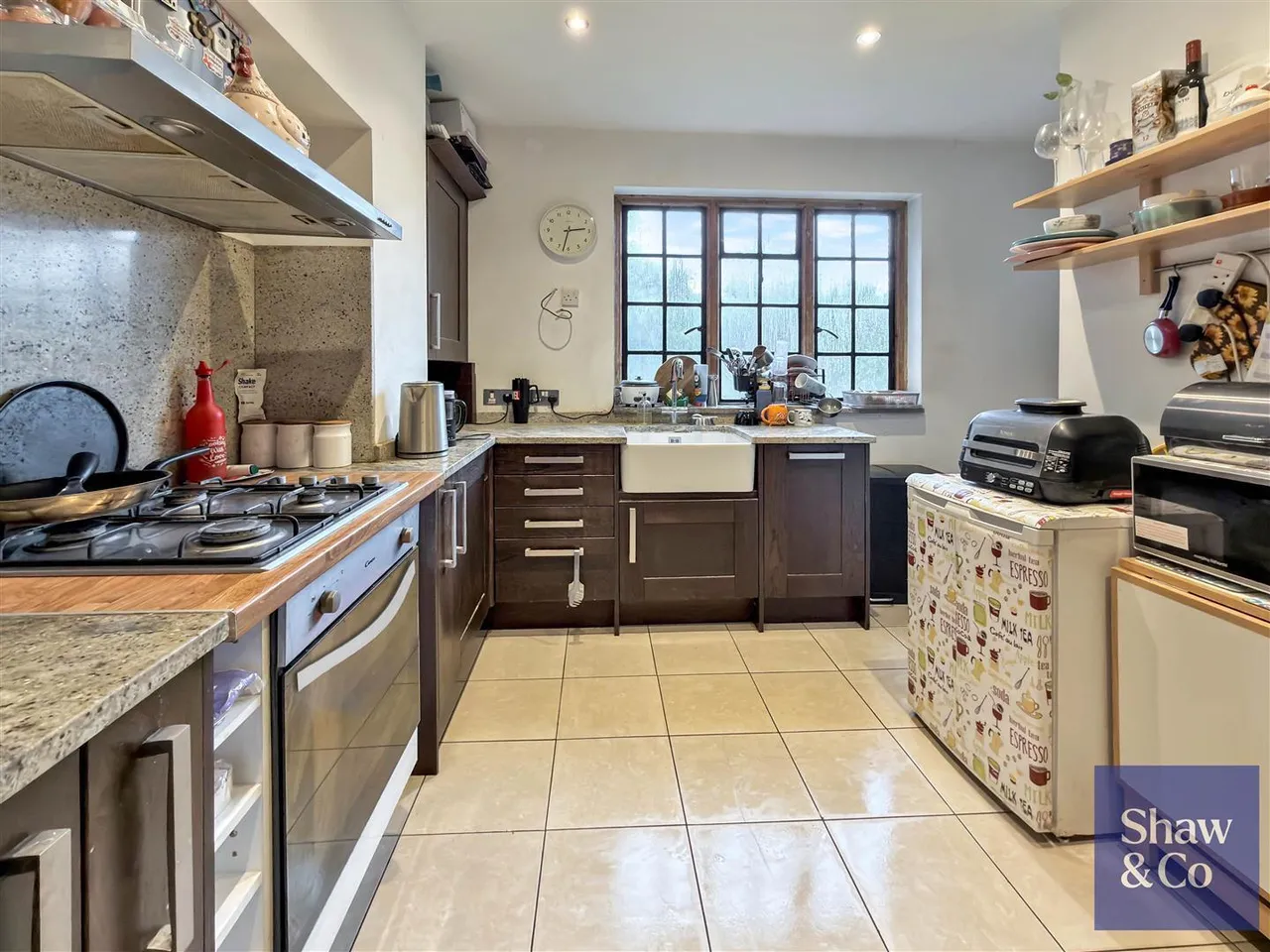 Castle Way, Feltham, photo 4