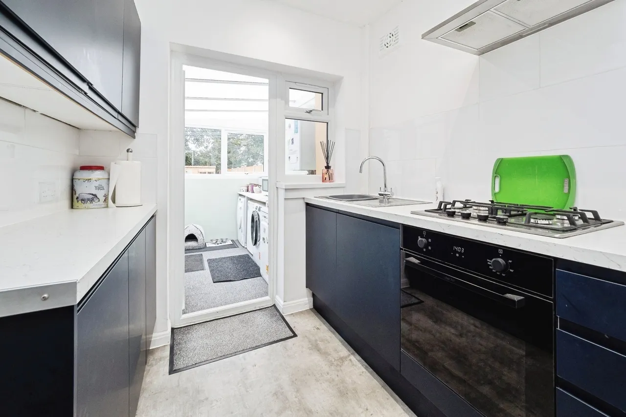 Auriel Avenue, Dagenham, RM10, photo 8