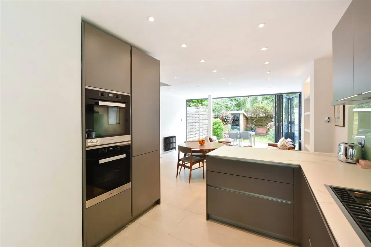 St. Georges Road, London, SE1, photo 3