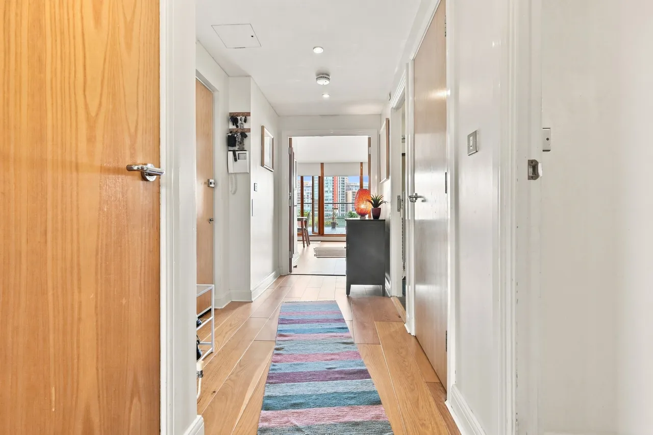 Western Beach Apartments, London, E16, photo 12
