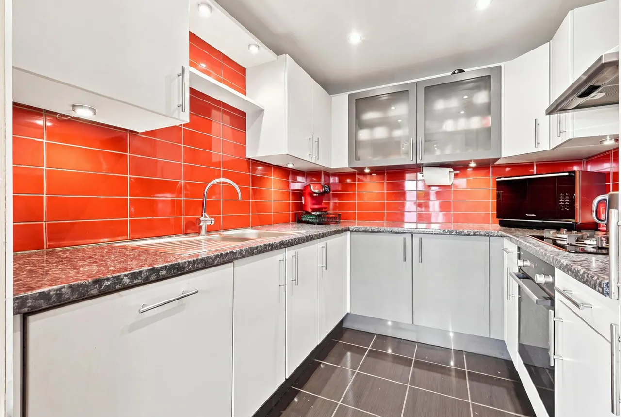 Western Beach Apartments, London, E16, photo 10