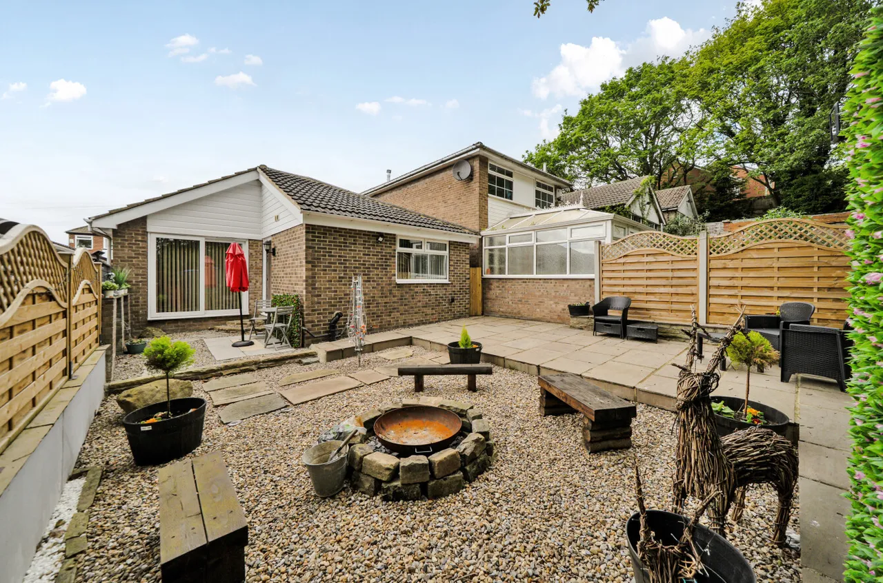 Woodhall Drive, Kirkstall, LS5, photo 17
