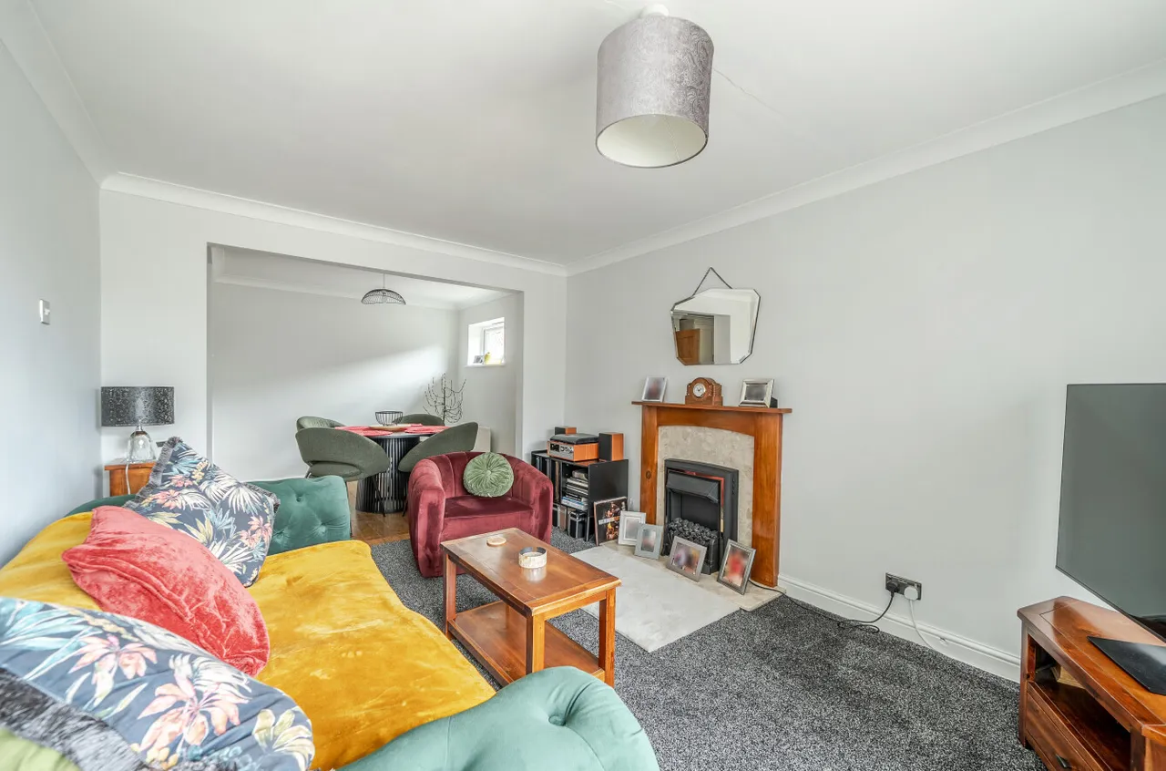Woodhall Drive, Kirkstall, LS5, photo 3