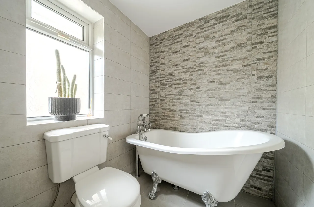 Woodhall Drive, Kirkstall, LS5, photo 15