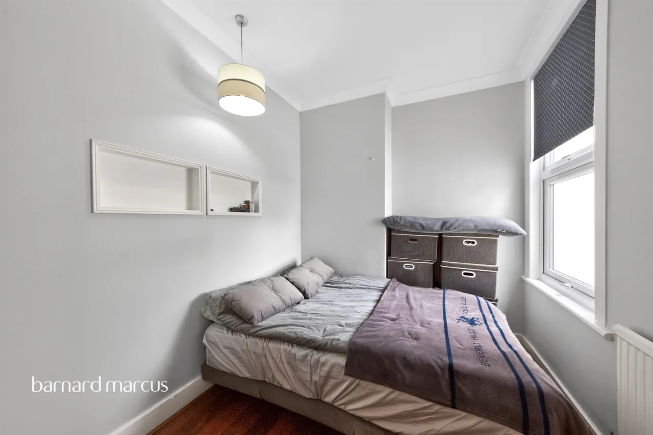 Long Lane, London, N3, photo 19