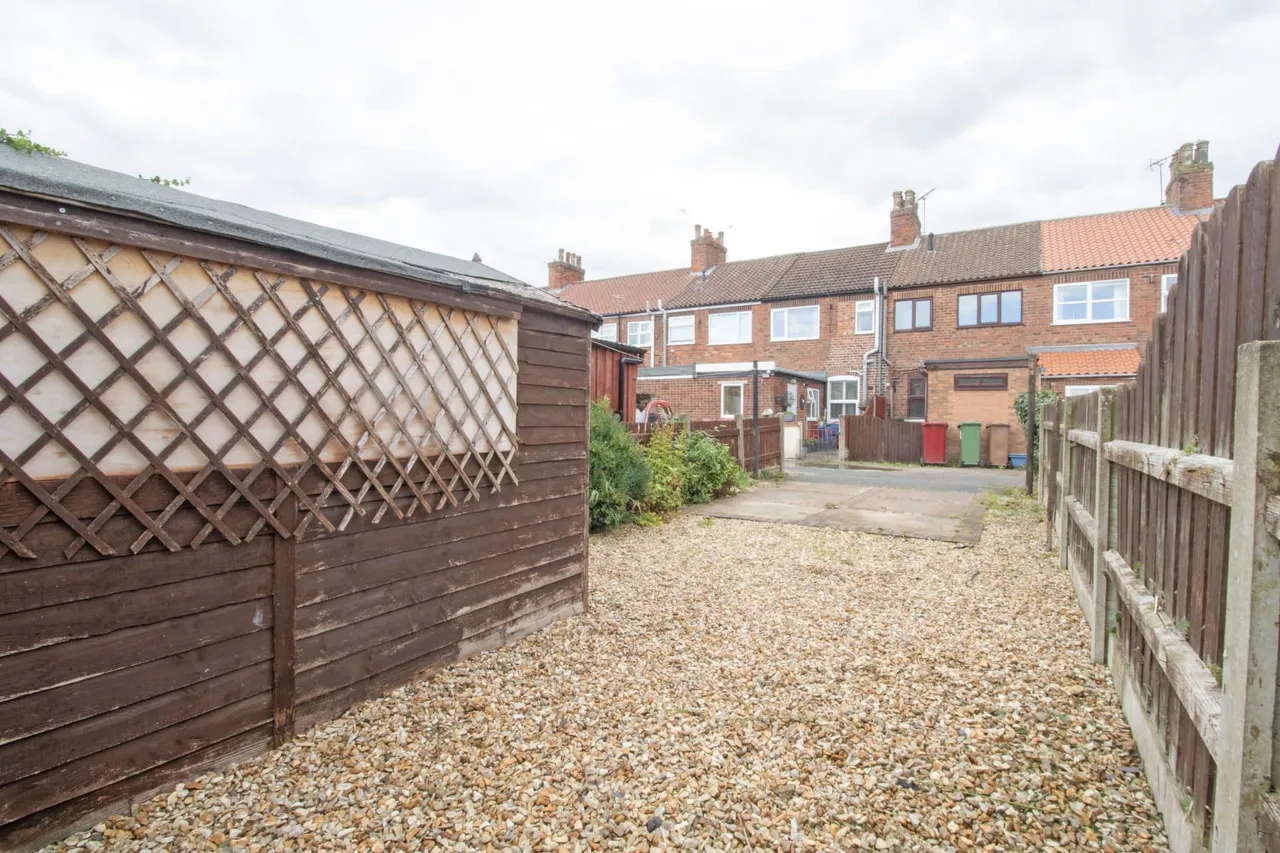 New Trent Street, Ealand, DN17, photo 12