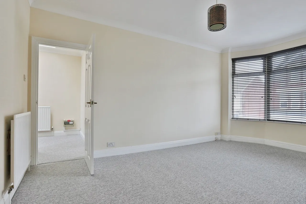Ashley Road, Poole, BH14, photo 8