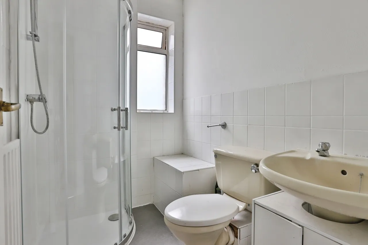 Ashley Road, Poole, BH14, photo 9