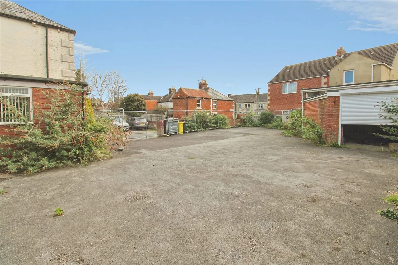 Trowbridge, Wiltshire, photo 3