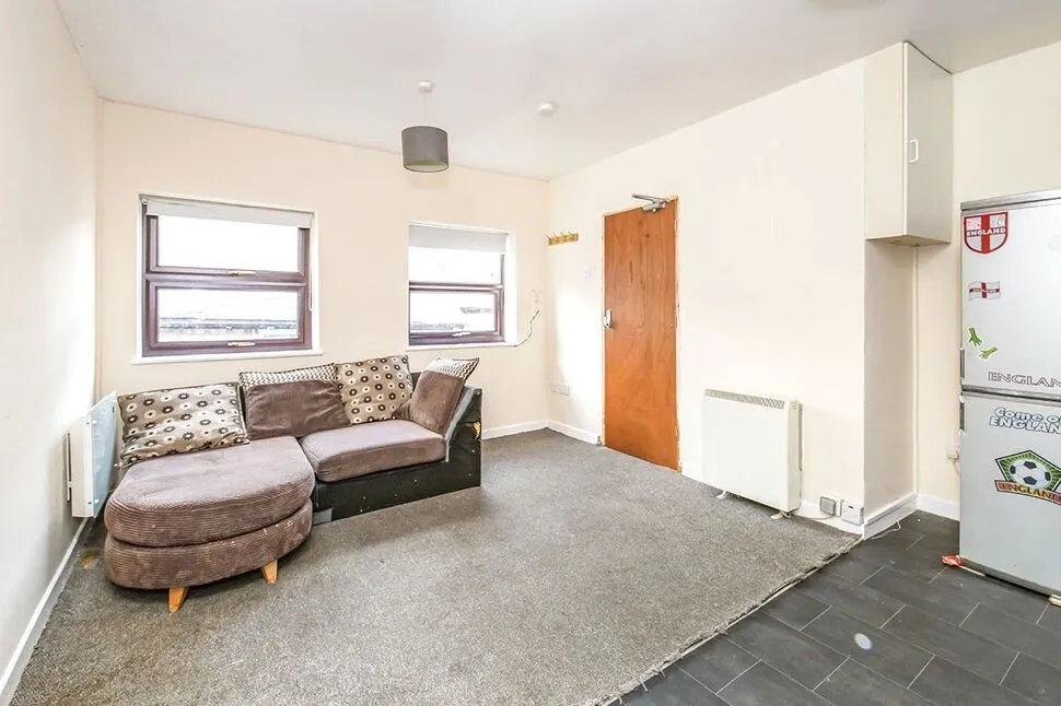 Regent Court, Hinckley, Leicestershire, LE10, photo 3