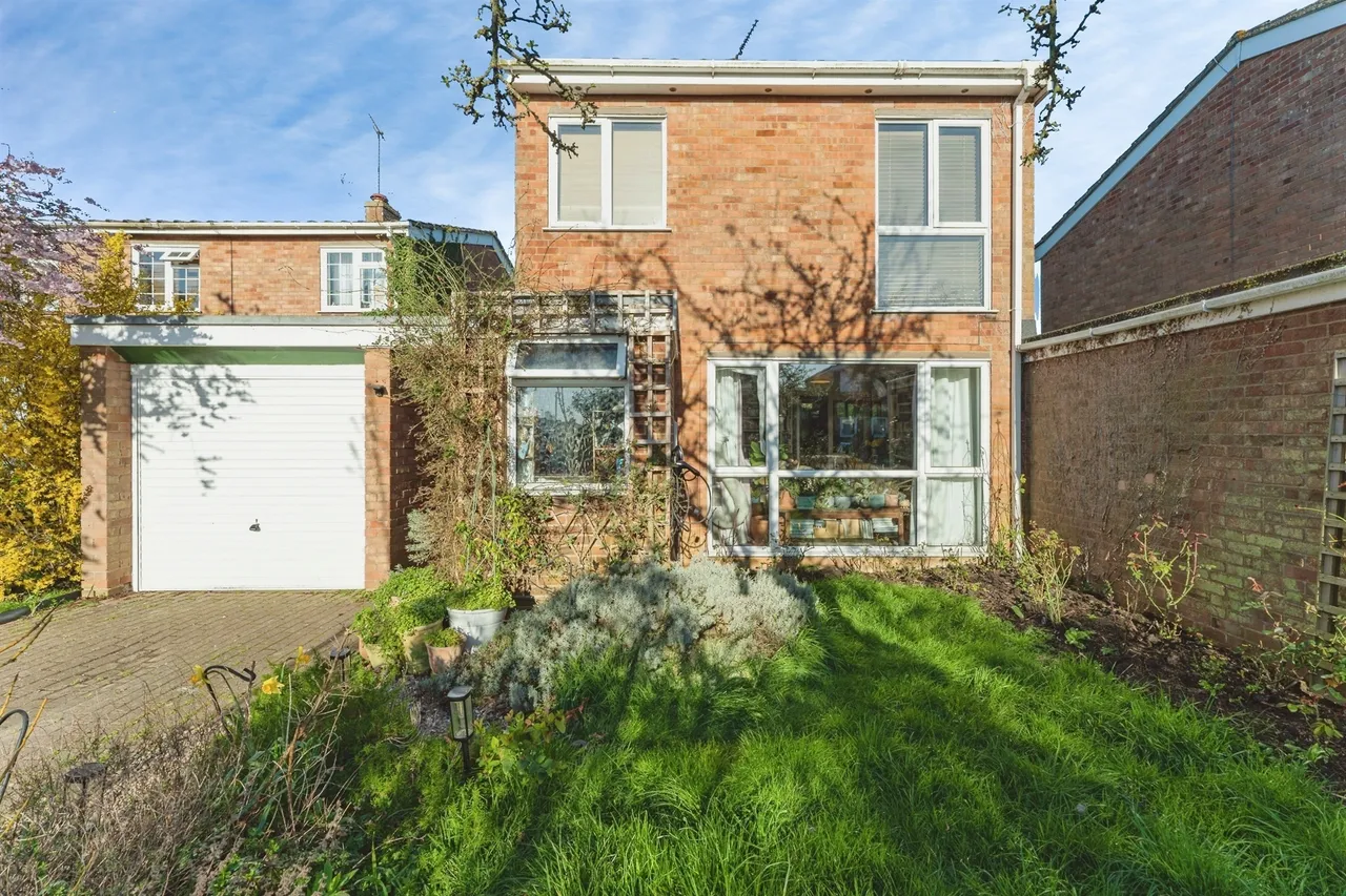 3 bed house for sale, The Chase, Ely, CB6