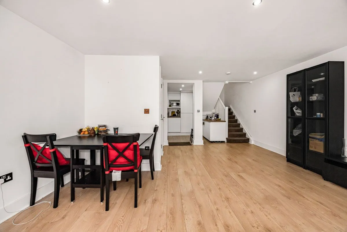 5 Crews Street, London, E14 3SP, photo 5