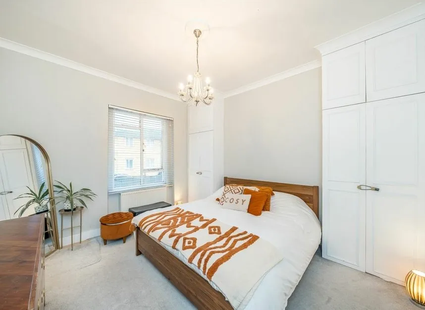 Garratt Lane, Tooting, SW17, photo 4