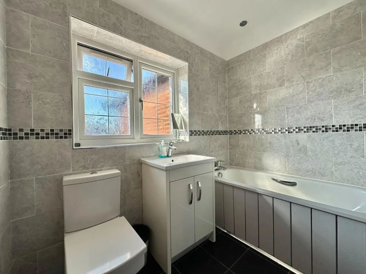 Laburnum Road, Hayes, UB3, photo 20