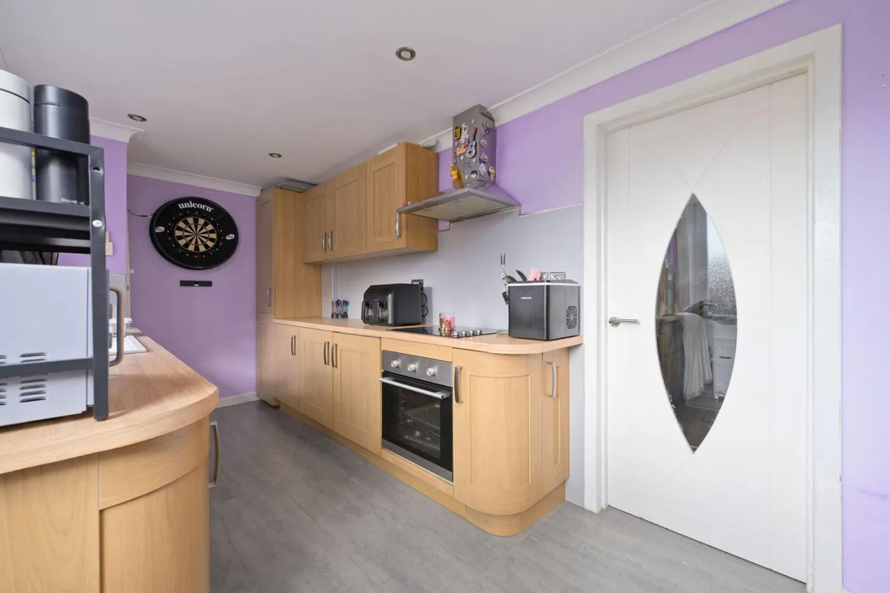Douglas Avenue, Grangemouth, FK3 0LD, photo 2
