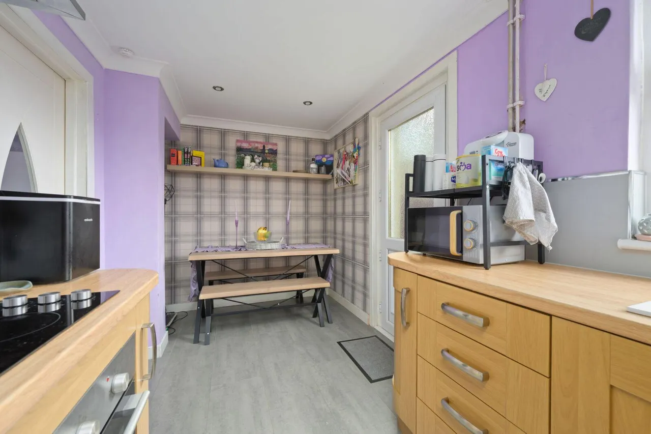 Douglas Avenue, Grangemouth, FK3 0LD, photo 5