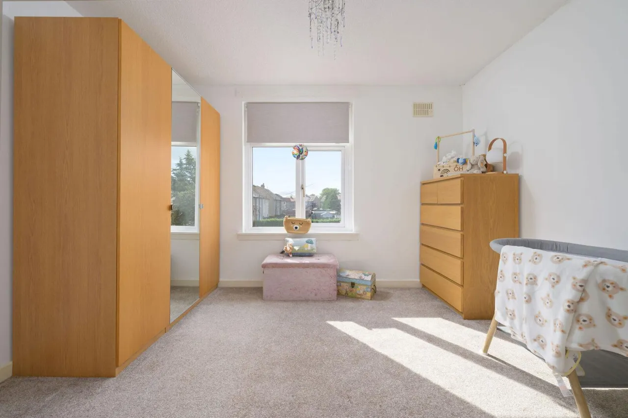 Douglas Avenue, Grangemouth, FK3 0LD, photo 11