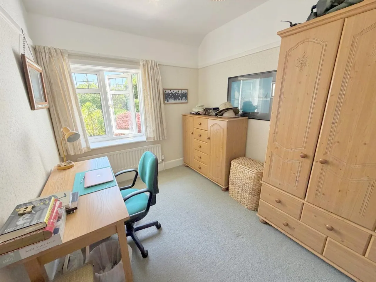 Sturminster, BH13, photo 27