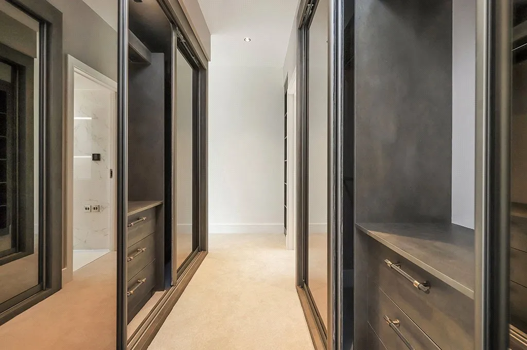 Danes Road, Awbridge, Romsey, Hampshire, SO51 0HL, photo 13