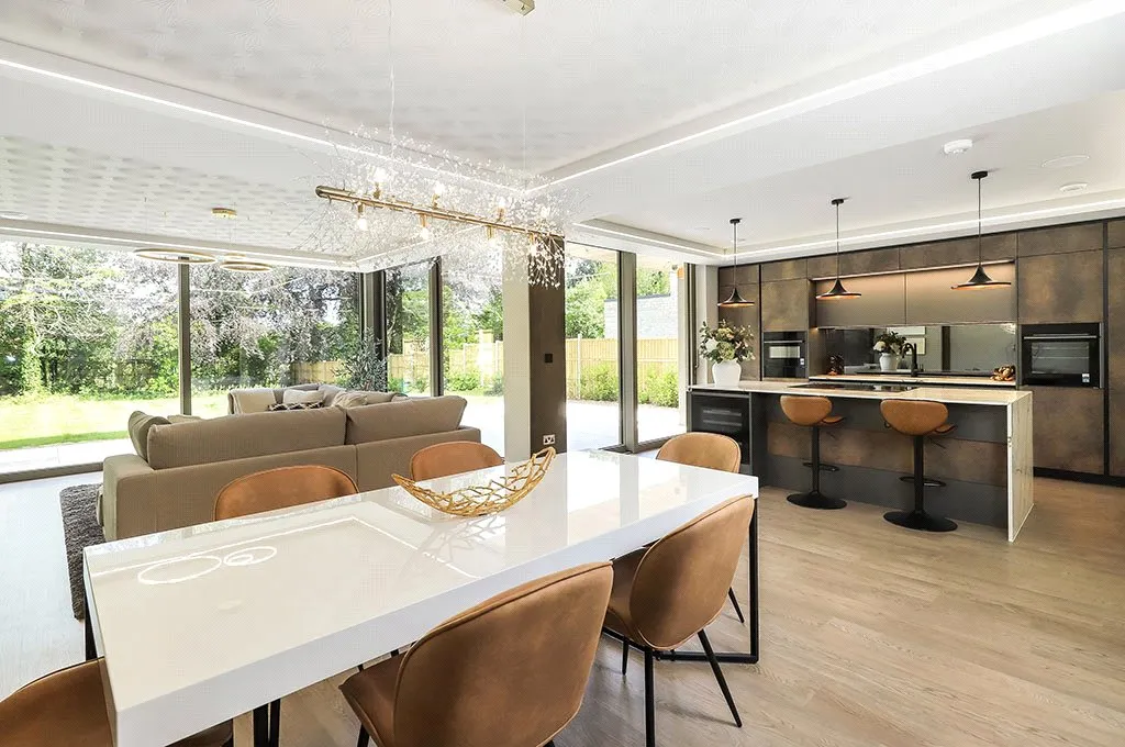 Danes Road, Awbridge, Romsey, Hampshire, SO51 0HL, photo 10