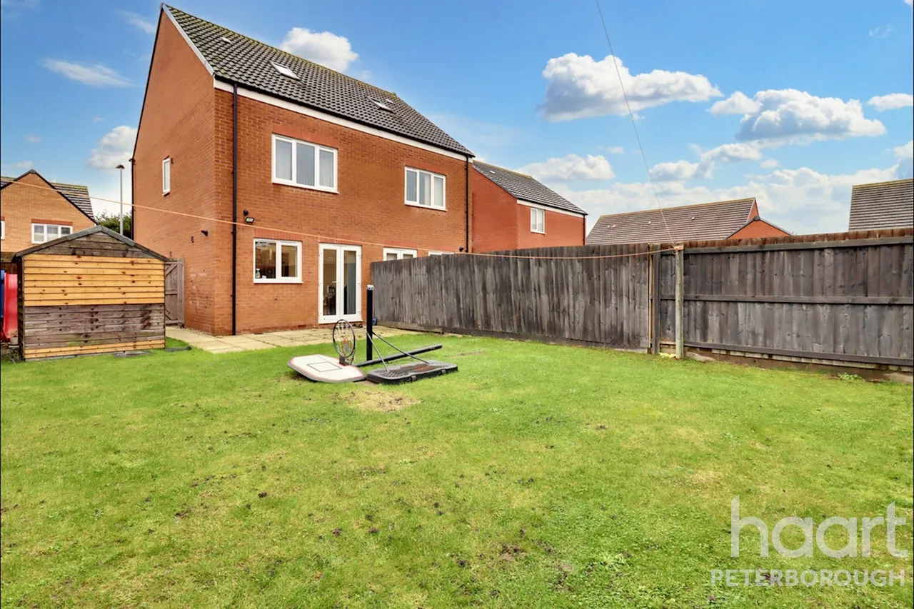 Mollis Close, Peterborough, PE2, photo 18