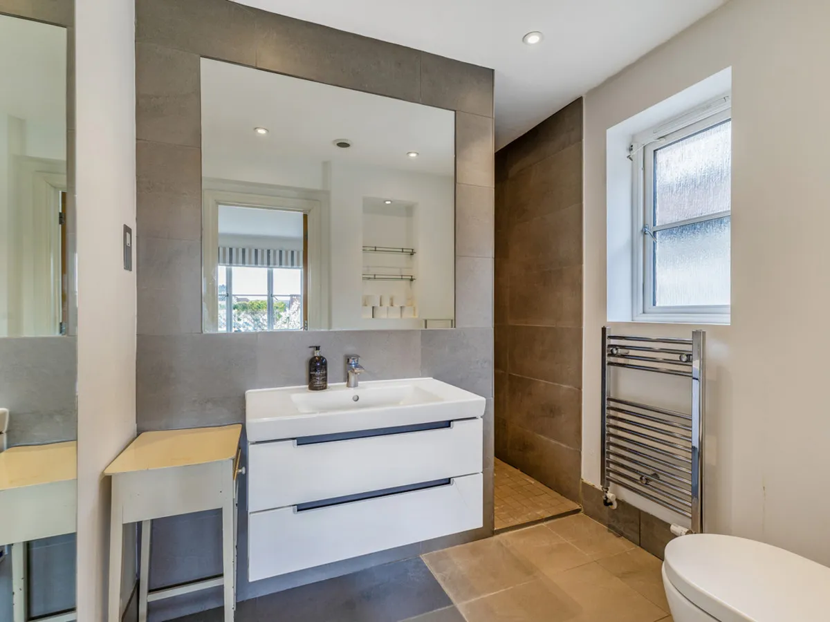 Belle Vue Road, Henley-on-Thames, RG9, photo 13