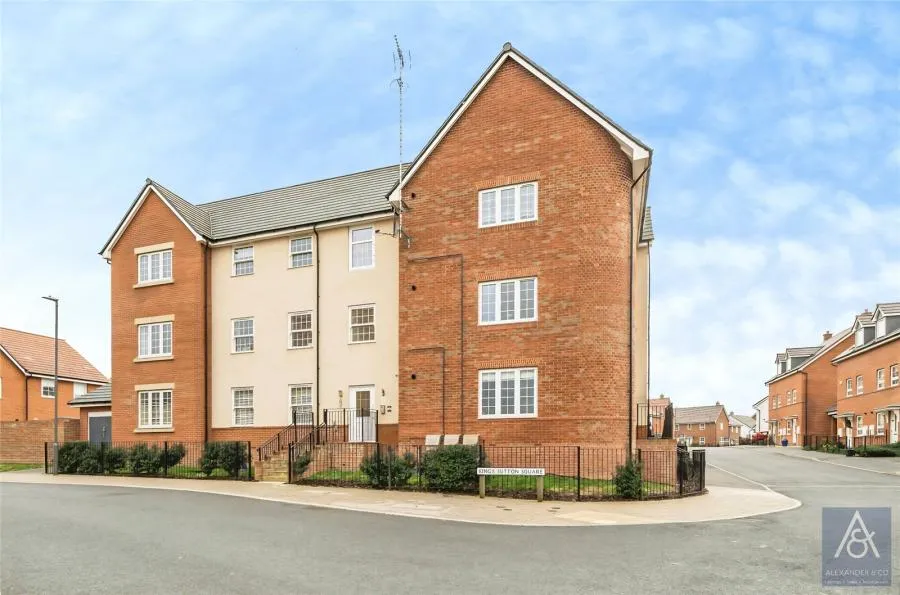 Kings Sutton Square, Buckingham, MK18, photo 19