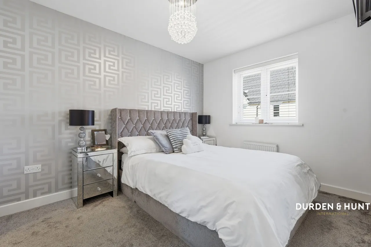 Abingdon Close, Basildon, SS15, photo 13