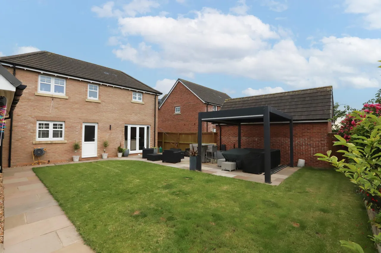 3 bed house for sale, St. Peters Drive, Preston, PR4