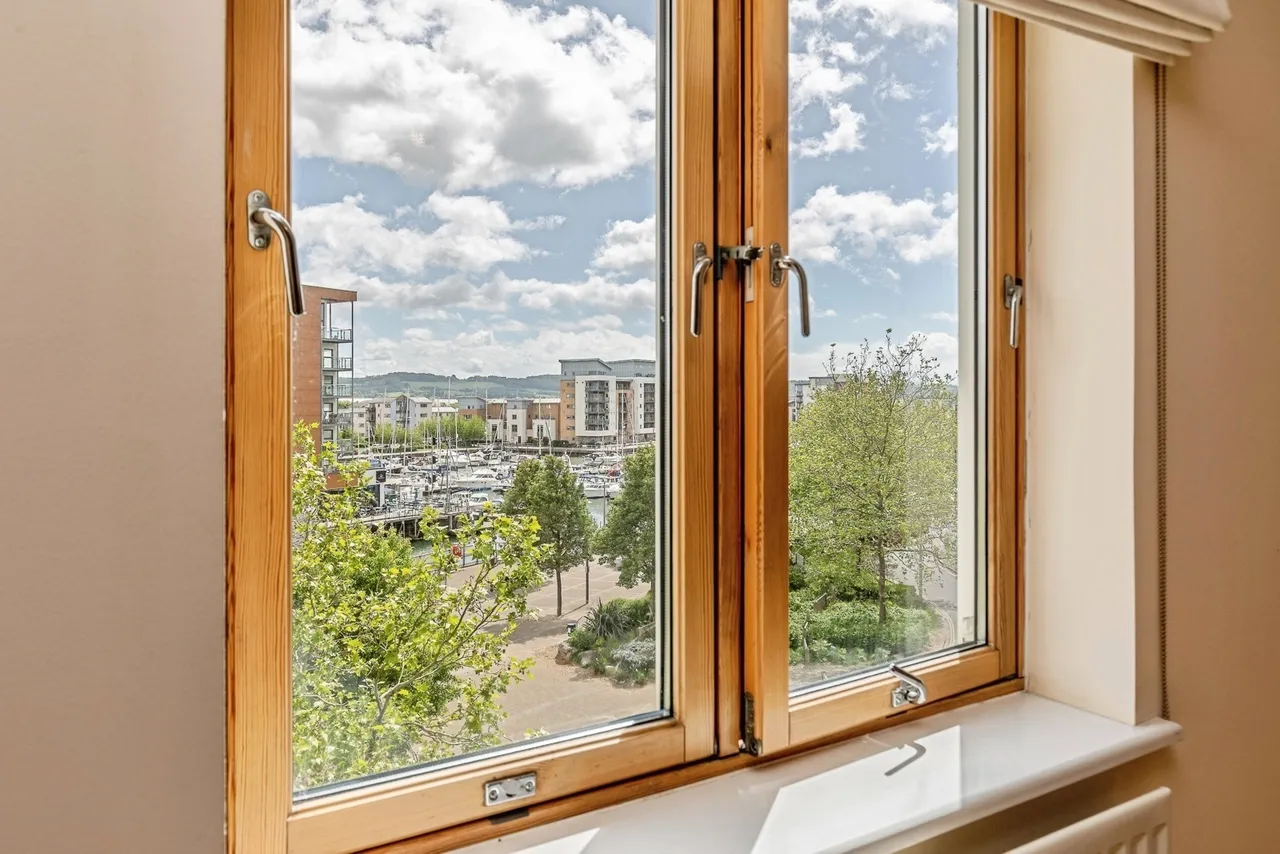 Lockside, Portishead, BS20, photo 10