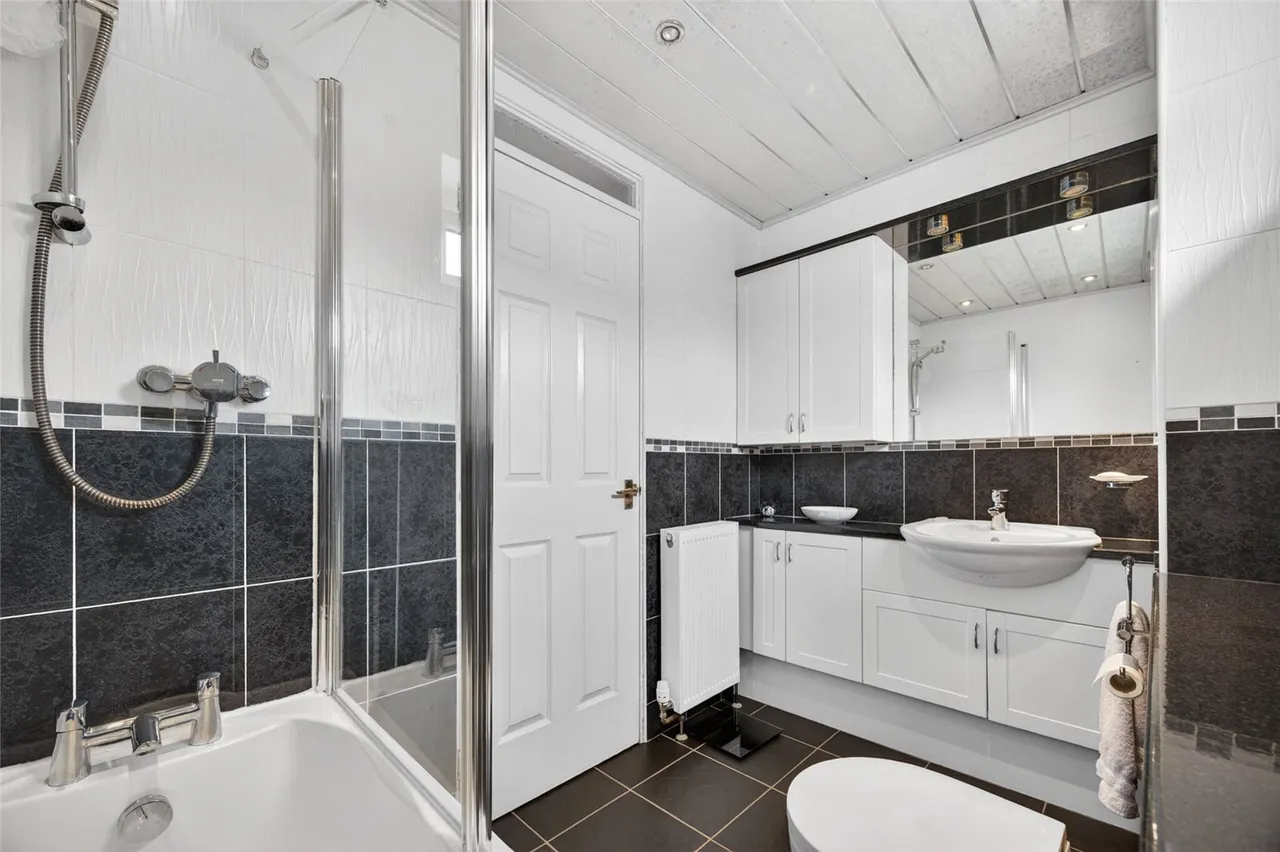 Thistle Drive, Portlethen, AB12, photo 16