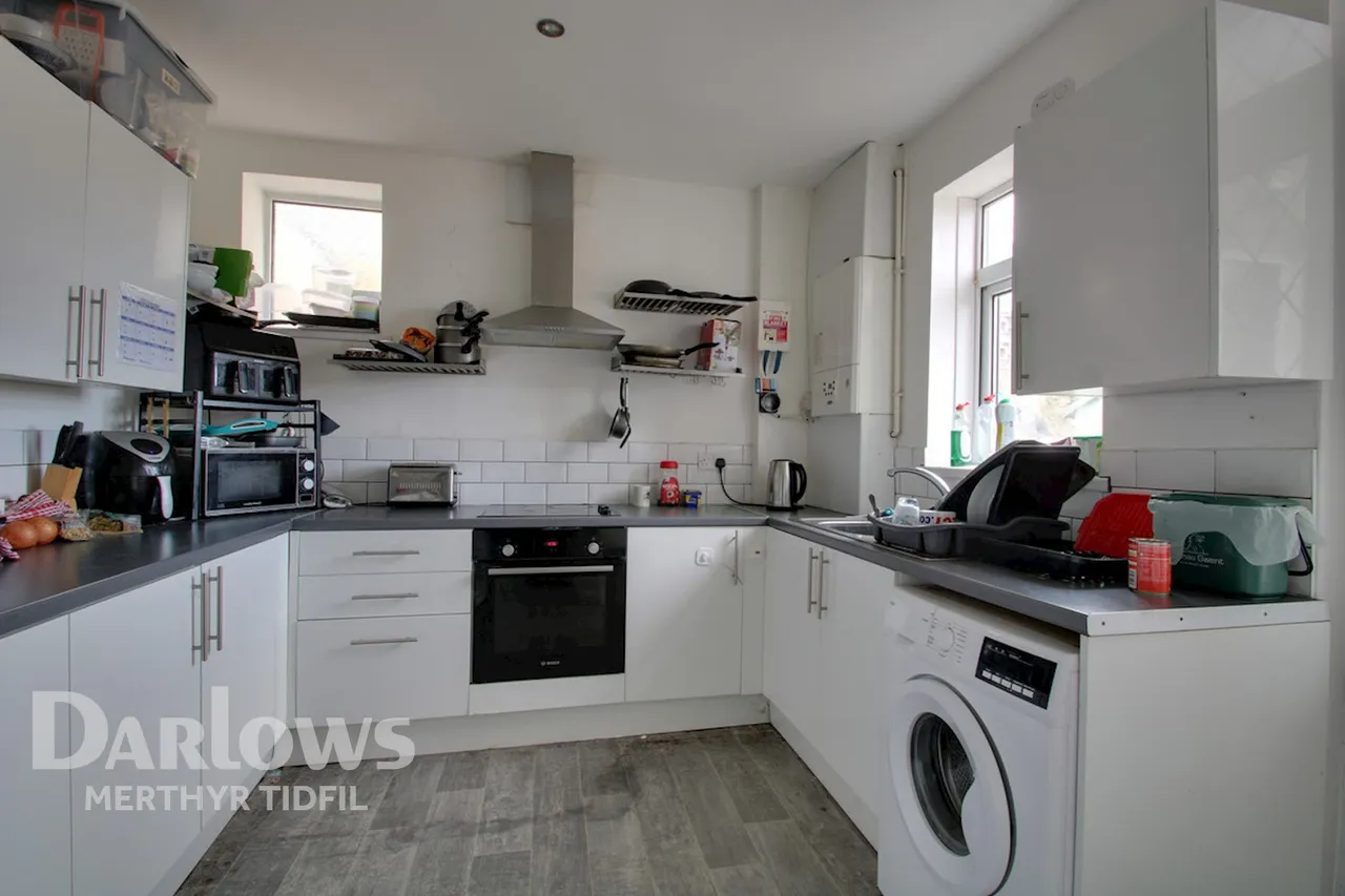 Anyho Place, Ebbw Vale, photo 2