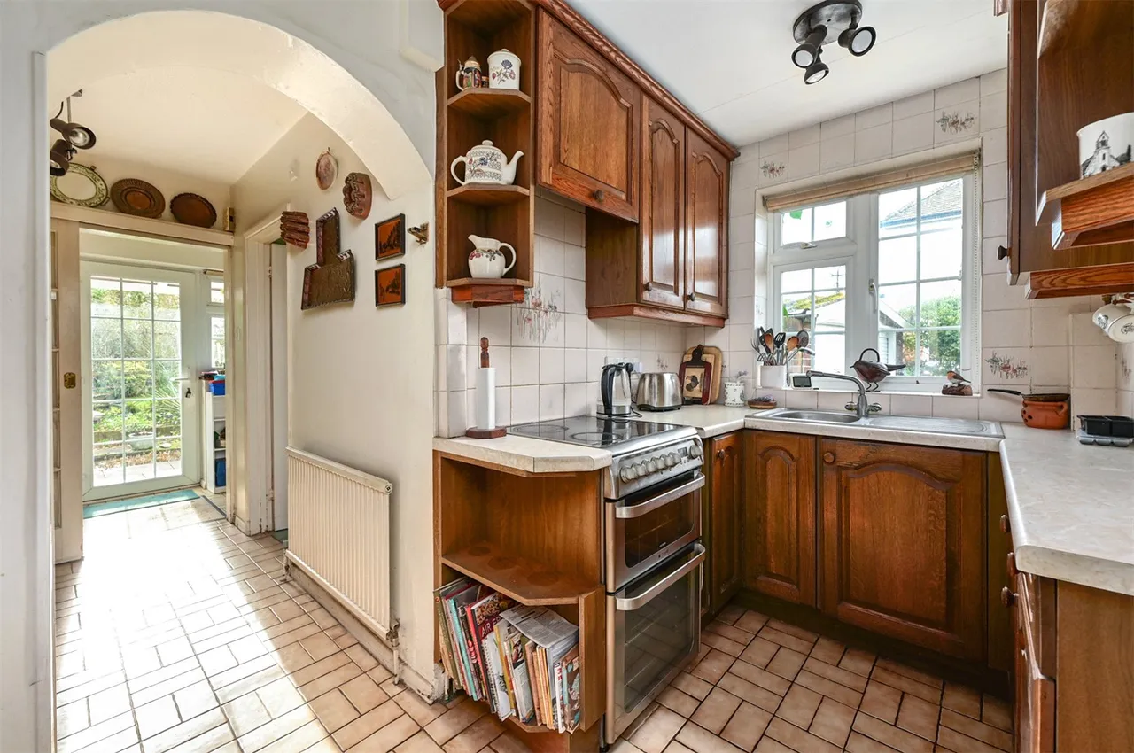 The Street, Crookham Village, Fleet, Hampshire, GU51 5SE, photo 3