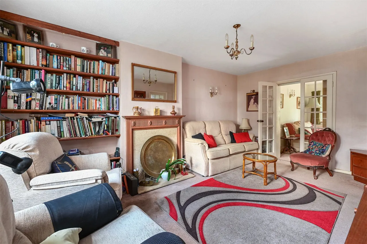 The Street, Crookham Village, Fleet, Hampshire, GU51 5SE, photo 2